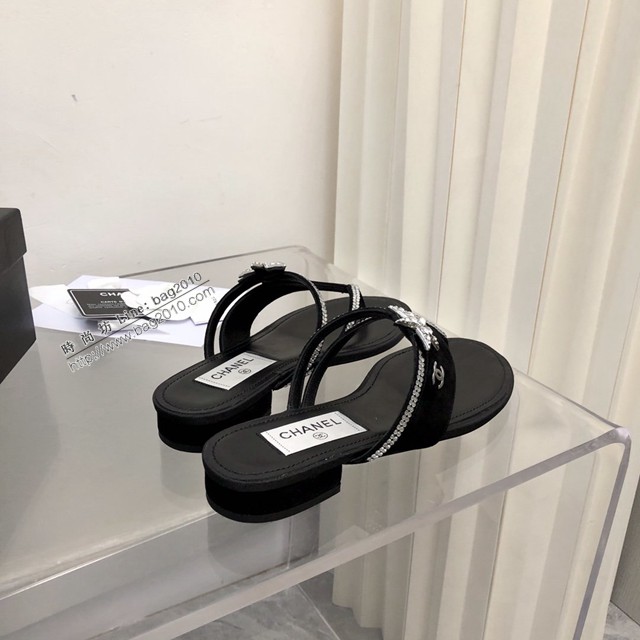 chanel2022最新爆款涼拖鞋 香奈兒本季最仙水鑽蝴蝶結夾趾涼鞋 dx3532